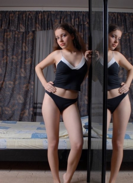 Анкета проститутки Марта - город Куртат, 21 год, №26470